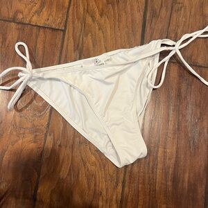 Missguided White Tie-Side Bikini Bottom